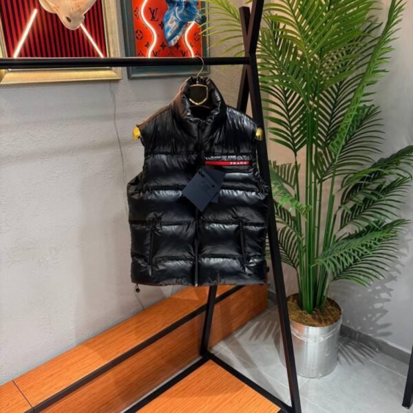 Prada Nylon Down Prsluk "Black"