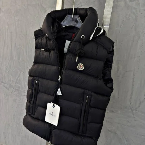 Cardamine Hooded Down Prsluk "Black"