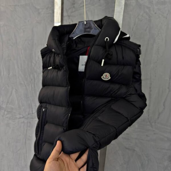 Cardamine Hooded Down Prsluk "Black"