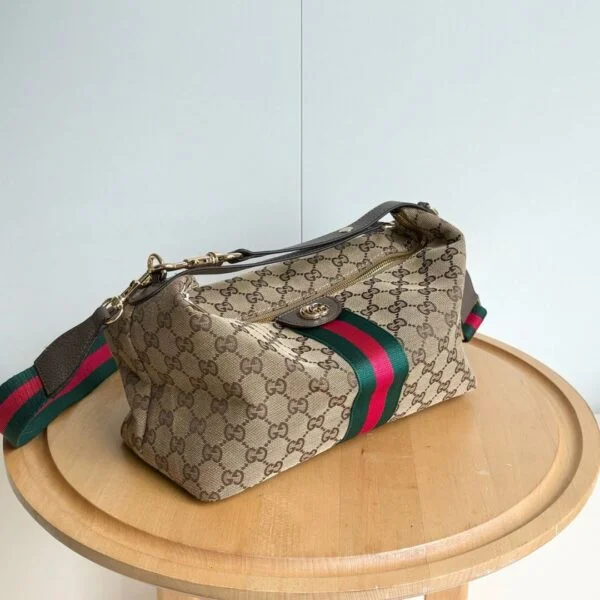 Gucci Vanity medium GG canvas "Brown"