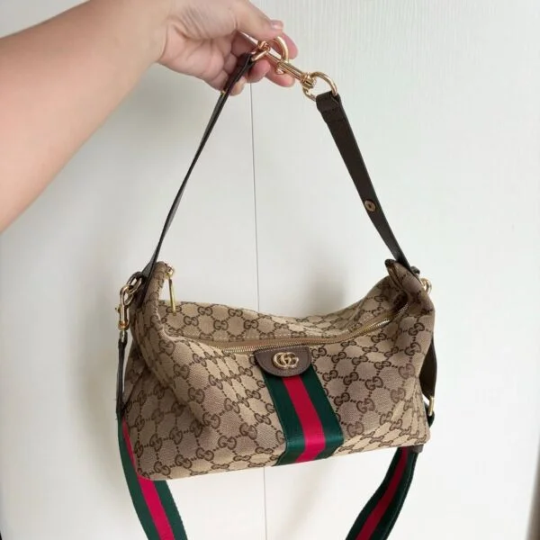 Gucci Vanity medium GG canvas "Brown"