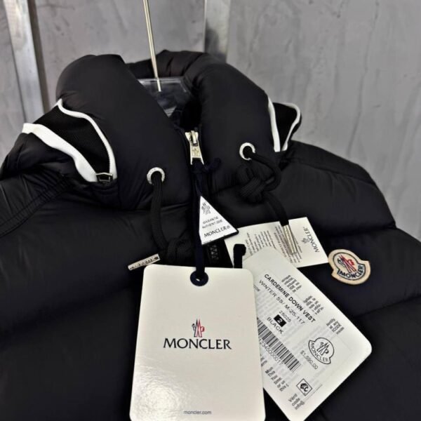 Cardamine Hooded Down Prsluk "Black"