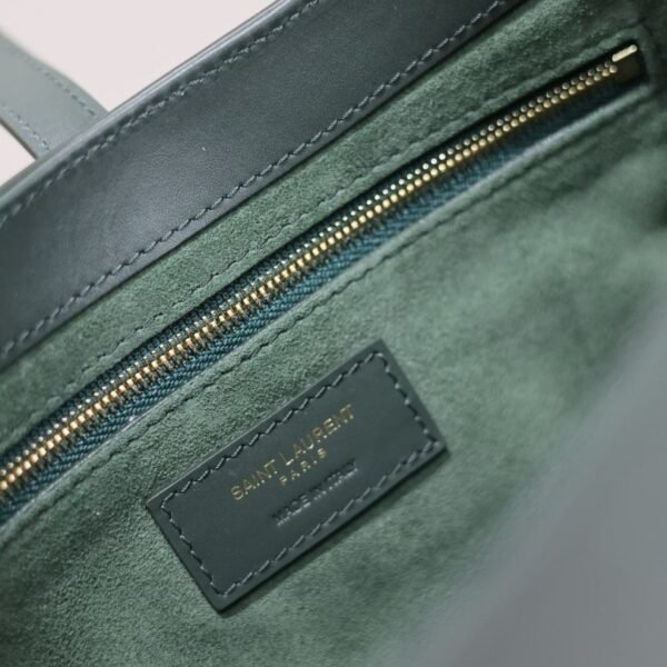 Saint Laurent LE 5 À 7 HOBO "Green"