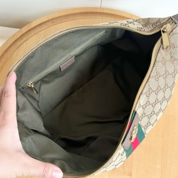 Gucci Vanity medium GG canvas "Brown"