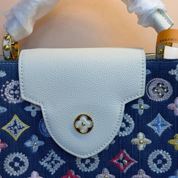 Louis Vuitton Mini Capucines Bag