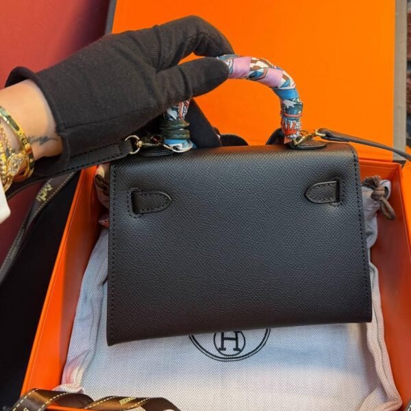 Hermes Kelly 19 "Black"