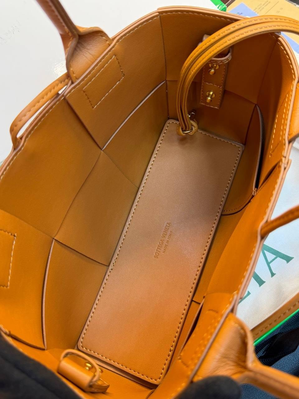 Bottega Veneta Arco Tote Bag "Brown" - Slika 7