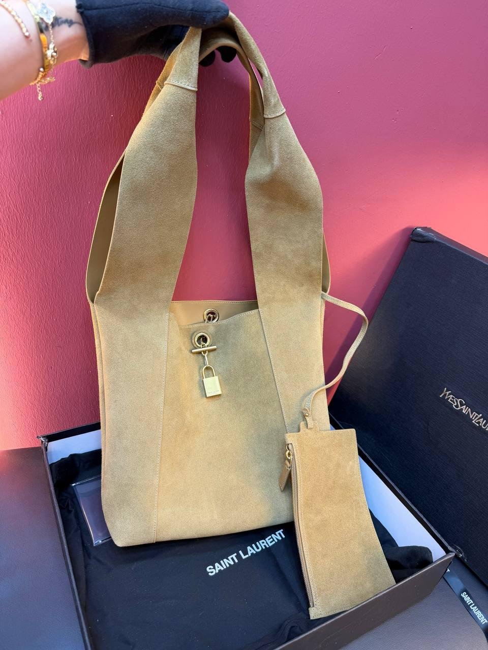 Saint Laurent Tanger Shoulder Bag - Slika 7