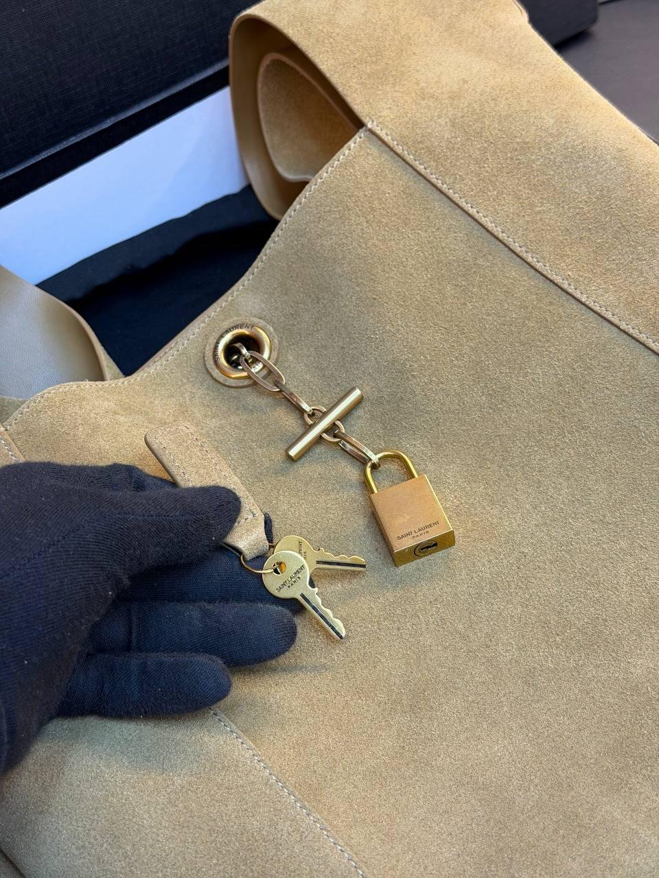 Saint Laurent Tanger Shoulder Bag - Slika 10