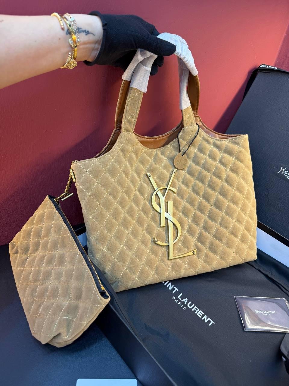 YVES SAİNT LAURENT Icare Medium in Quilted Suede - Slika 11