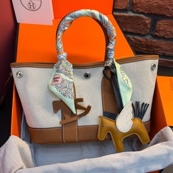 Hermes Neo Garden Voyage "Brown"