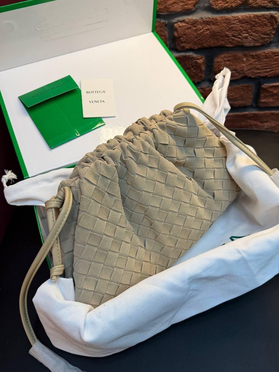 Bottega Veneta Suede Woven Shoulder Bag "Beige" - Slika 6