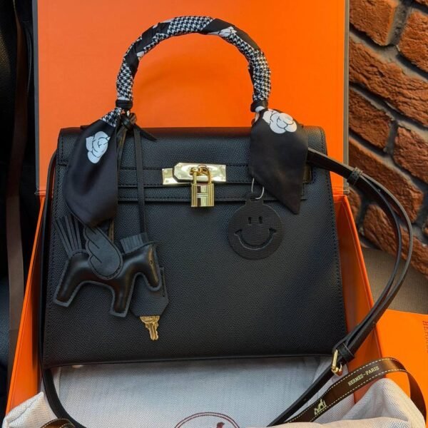 Hermes Kelly 30 "Black"