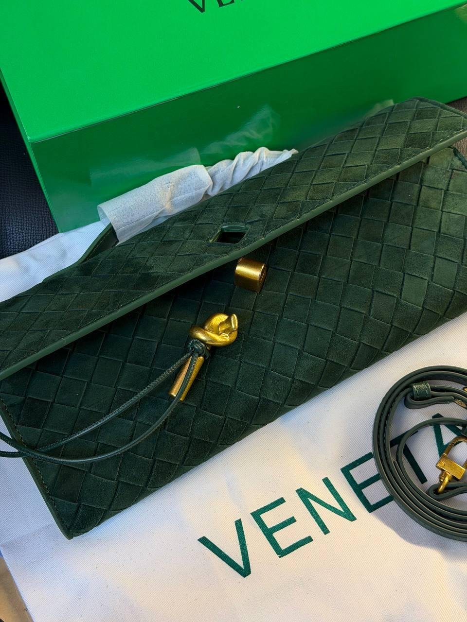 Bottega Veneta Andiamo Clutch "Green" - Slika 2