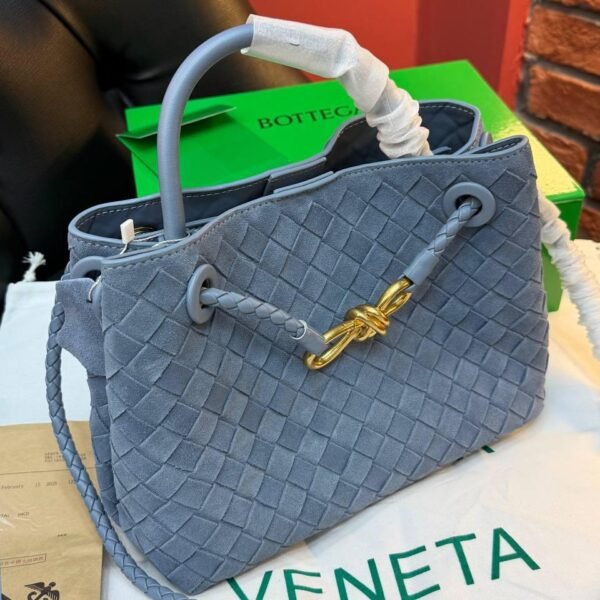 Bottega Veneta Andiamo Small "Blue"