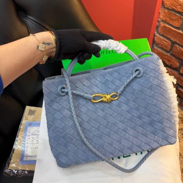 Bottega Veneta Andiamo Small "Blue"