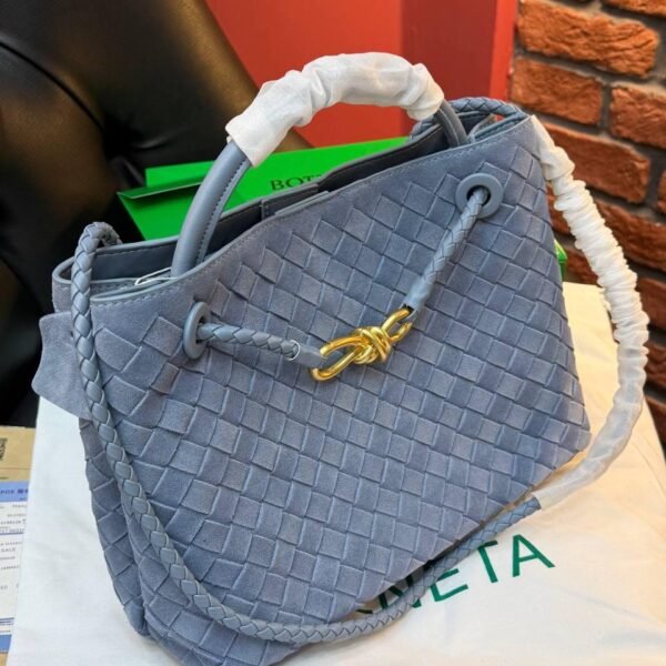 Bottega Veneta Andiamo Small "Blue"