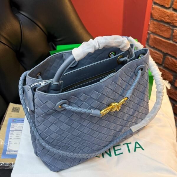 Bottega Veneta Andiamo Small "Blue"