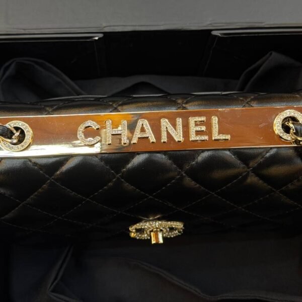 CHANEL Wallet On Chain "Black"