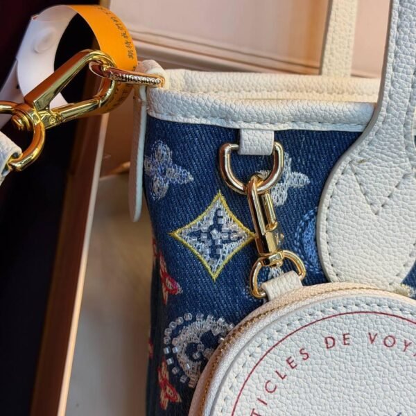 Louis Vuitton Neverfull BB tote bag