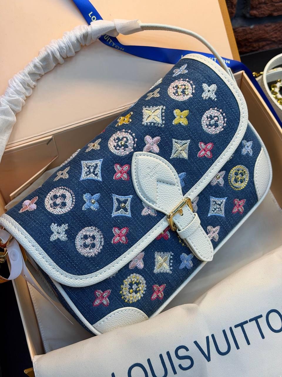 Louis Vuitton Diane Handbag "Blue" - Slika 6