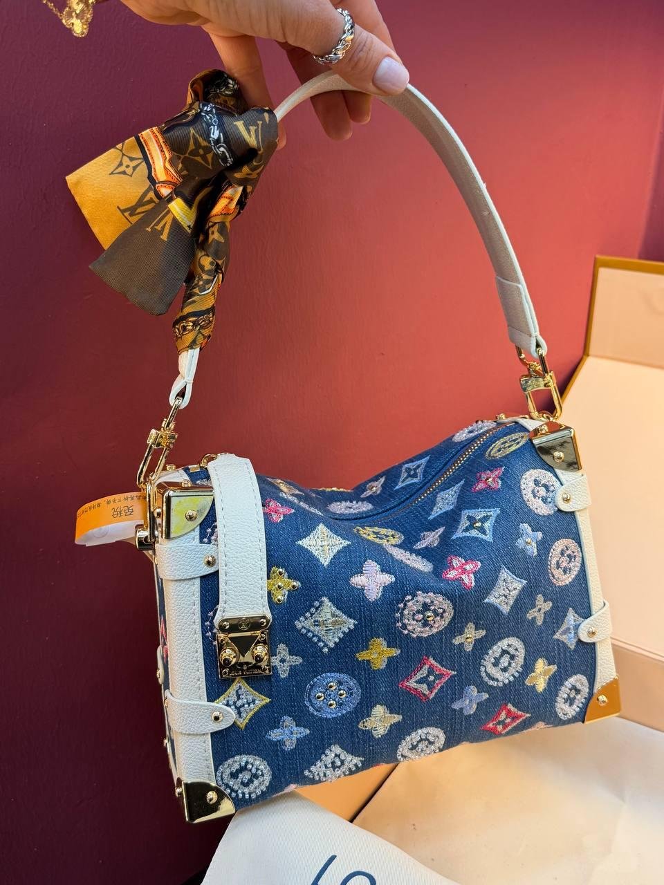 Louis Vuitton Trunk Denim - Slika 18