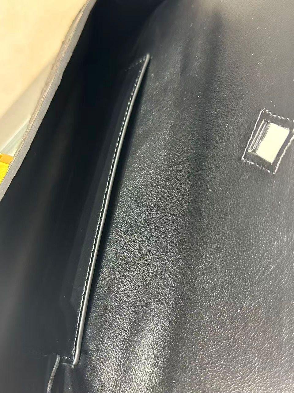 Bottega Veneta Andiamo Clutch "Black" - Slika 3