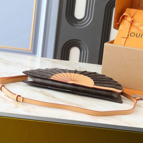 Louis Vuitton Fan Monogram Bag